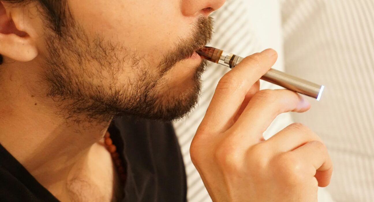 Vejping i elektricne cigarete zavisnosti