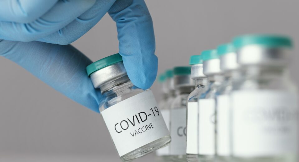 Kovid vakcine smanjuju rizik od srcanog udara