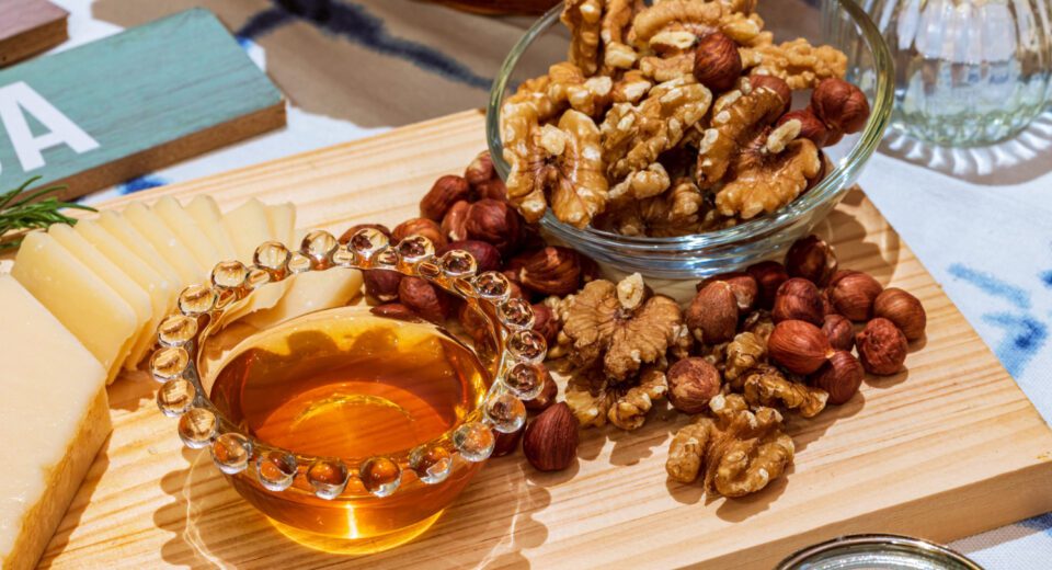 Med i orasi i lesnici za imunitet prirodni antibiotik